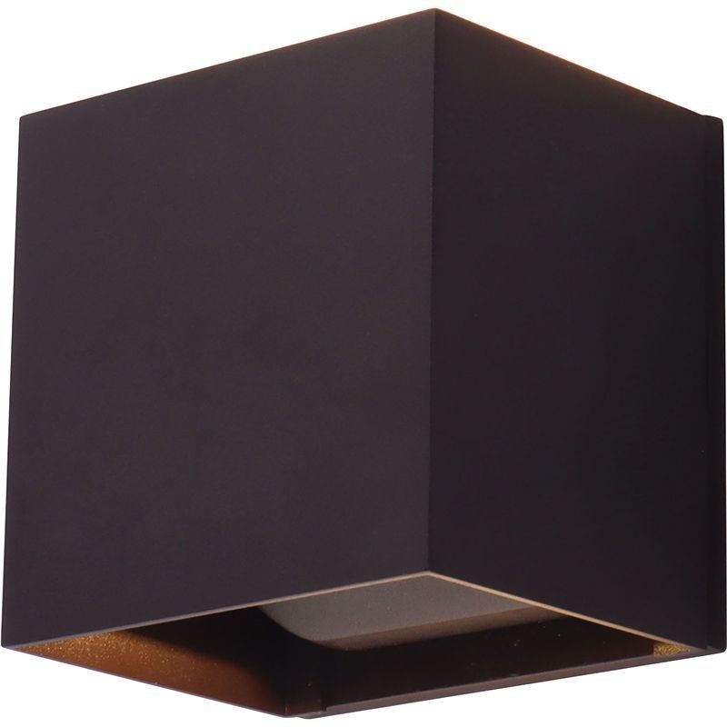 Outdoor Cube Light With Beam-Angle Fins in Bronze