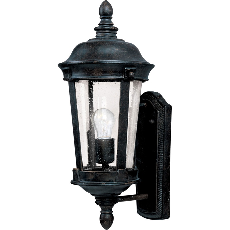 Dover DC One Light Outdoor Wall Lantern in Bronze