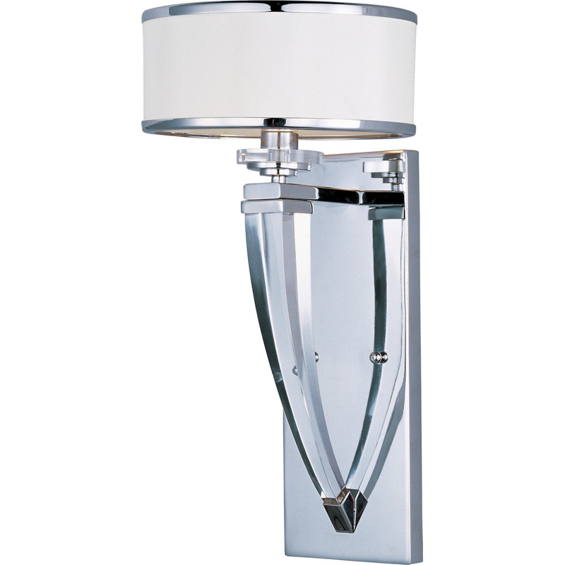 Metro One Light Wall Sconce in Polished Chrome