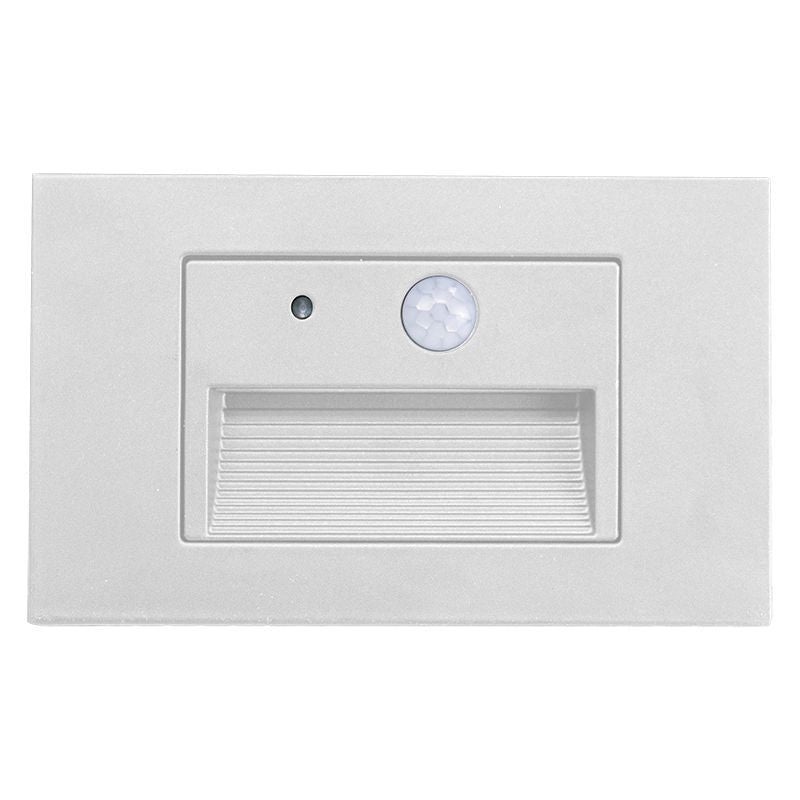 Integrated Step Light in White