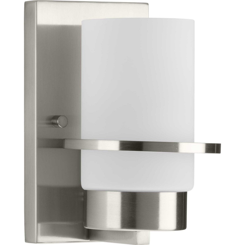 Reiss One Light Vanity in Brushed Nickel