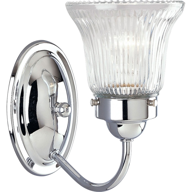 Fluted Glass-Clear One Light Bath Bracket in Polished Chrome