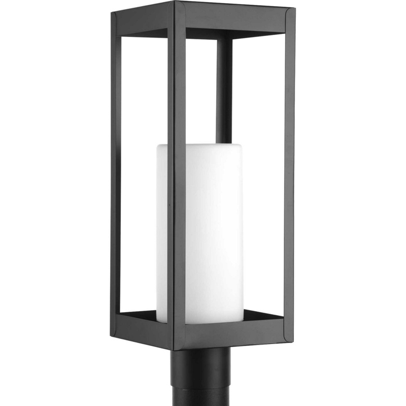 Patewood One Light Post Lantern in Black