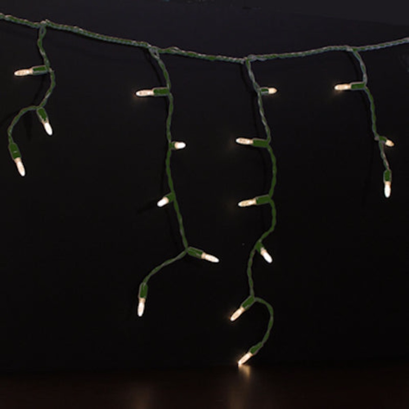 Led Icicle String 70 M6 Bulbs 15 Drops