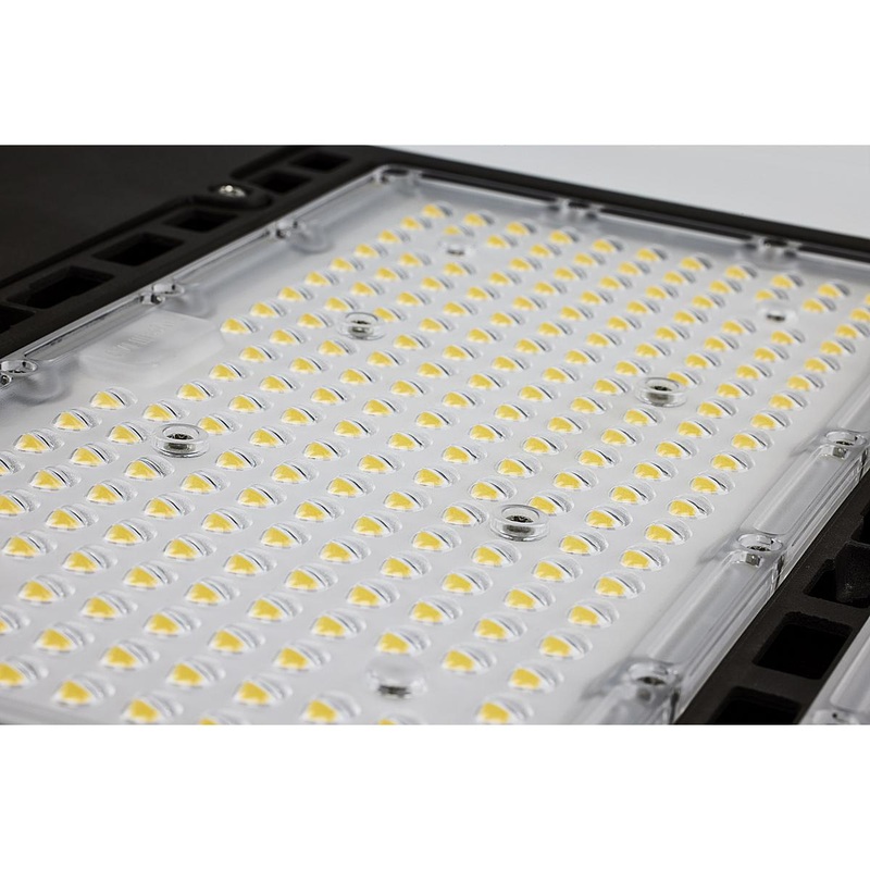 LED Area Light Type V; 100W; Bronze Finish; 5000K; 120