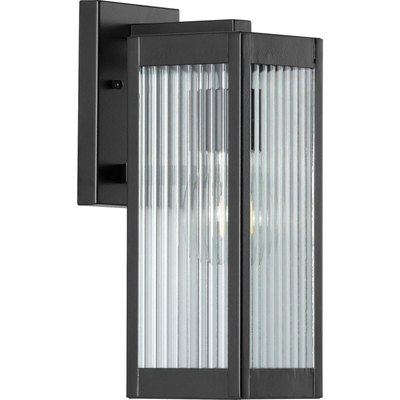 Felton One Light Wall Lantern in Black